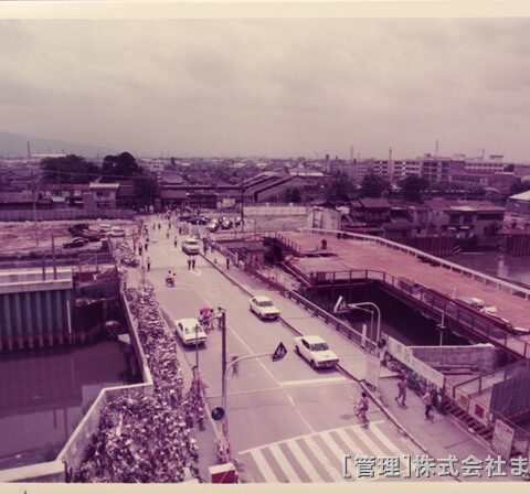 ade32650fd625a851a972961f9476ffe.jpg