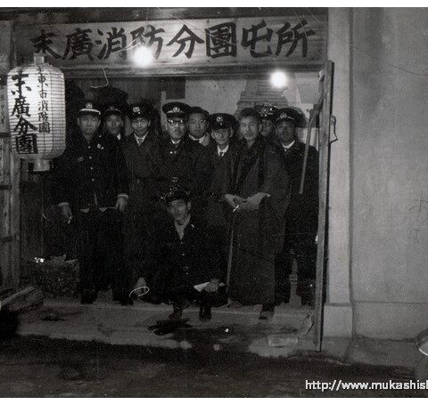 S30～40年代_消防・病院・水道2寝屋川での放水、消防団、その他33