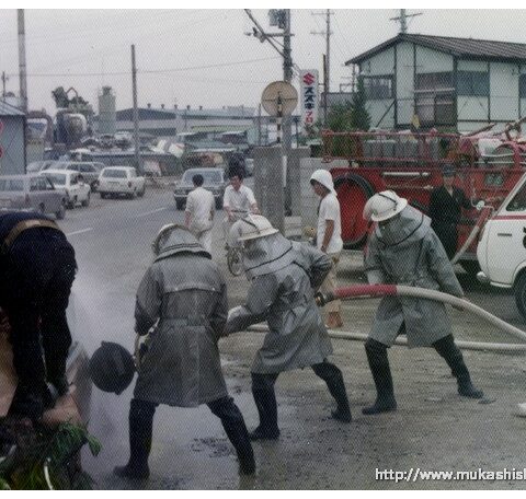 S30～40年代_消防・病院・水道2寝屋川での放水、消防団、その他29